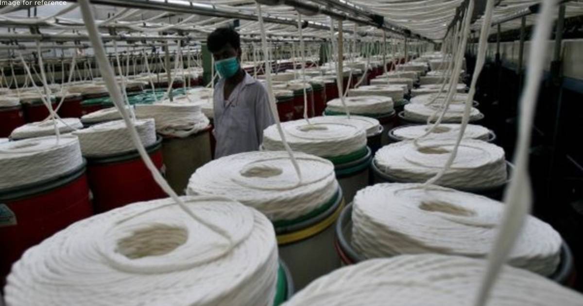 Pakistan's textile factories shut down due to shortage of cotton